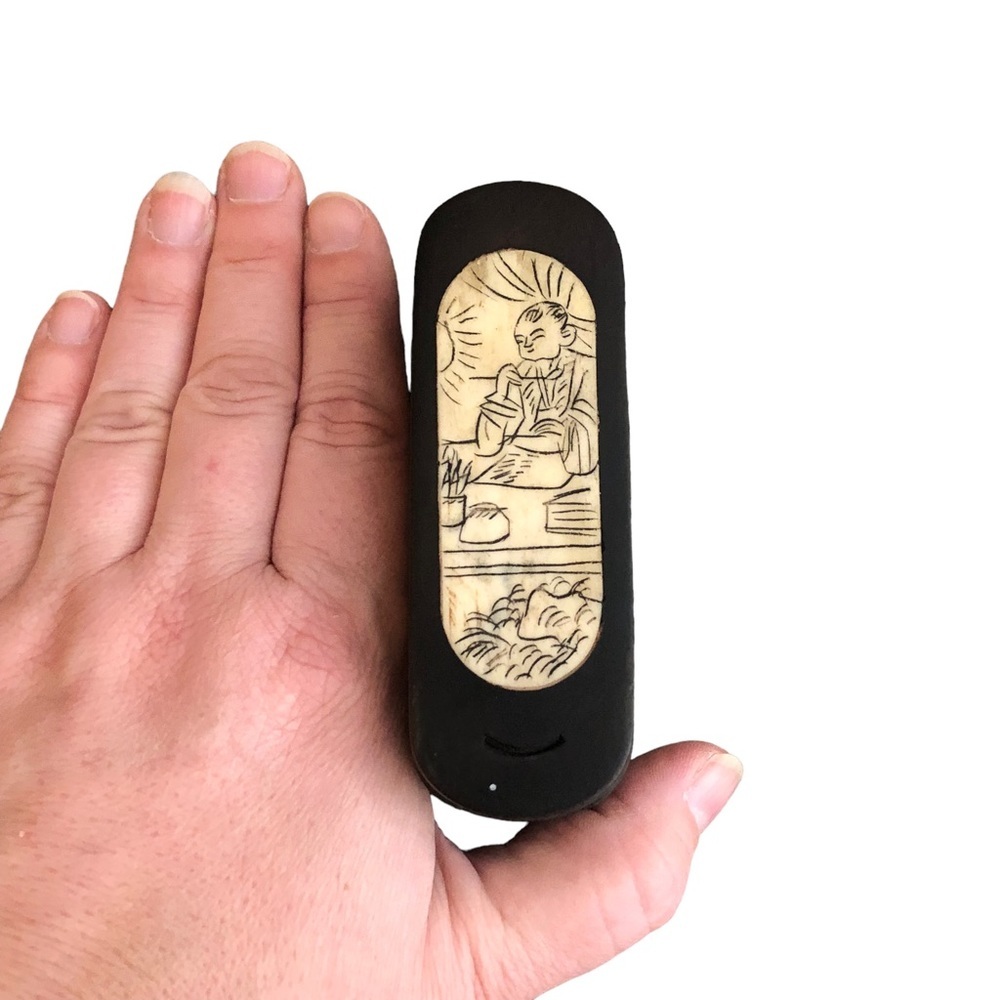Chinese Scrimshaw Bone Box - Picture 7 of 7